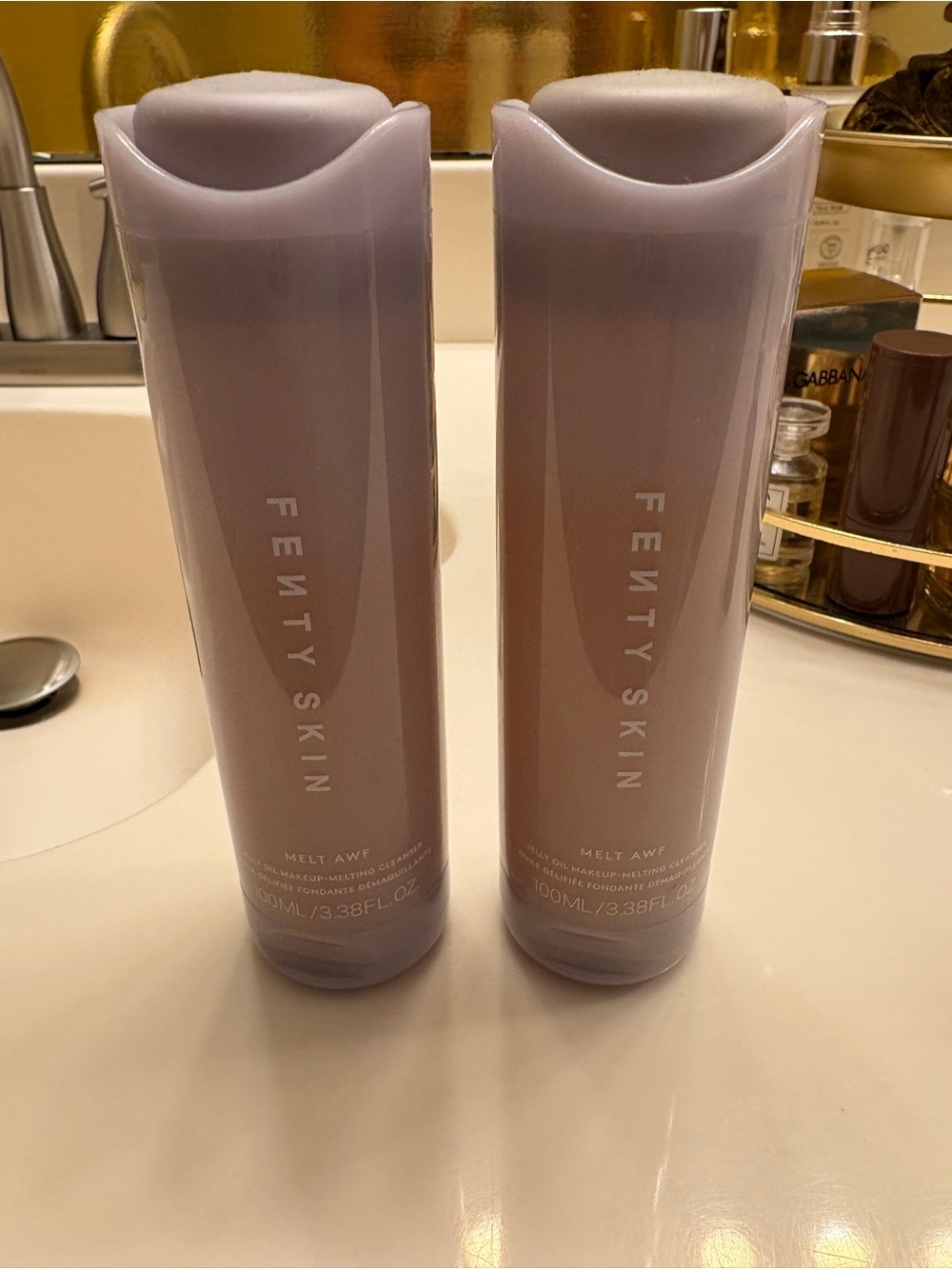 Set two Melt AWE Makeup-Melting Cleanser
